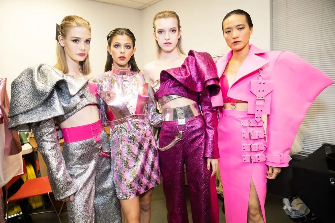 7aa09fcc3bffad91870c1c6dc779835b