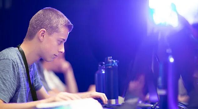 4c922898cd422f23fc63e9fe9abc1ab6