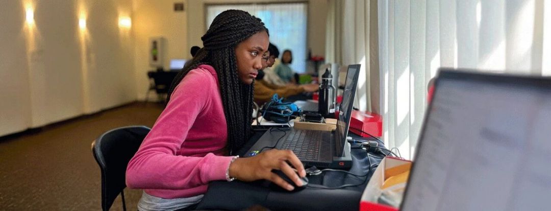 6e388684b798a055a30b7d357fb7578f