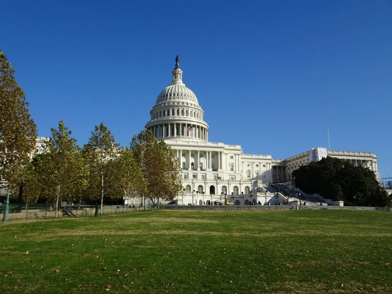 华盛顿特区国会山白天景观